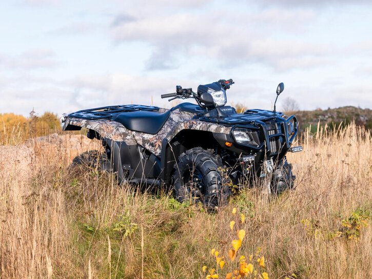 27YM-TRX520FA6-T3b-LE-Camo-aws-0103